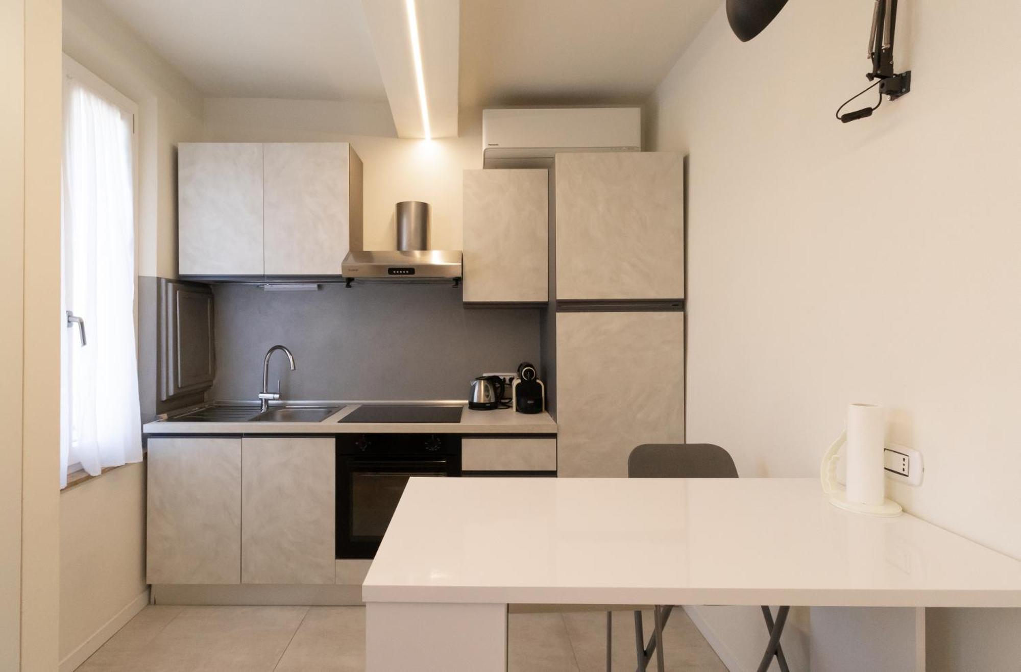 Suite Pomposa 28 - Affitti Brevi Italia Modena Ngoại thất bức ảnh